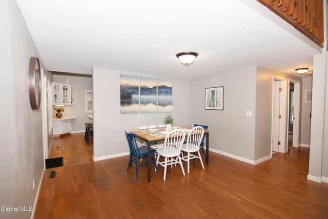 36 May Apple Way, Malta, NY 12020