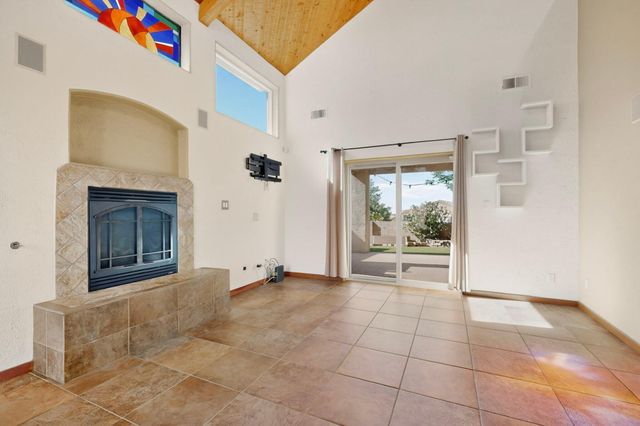 4508 Tres Vistas Road NW, Albuquerque, NM 87120