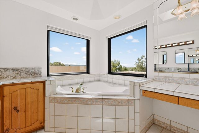 4508 Tres Vistas Road NW, Albuquerque, NM 87120