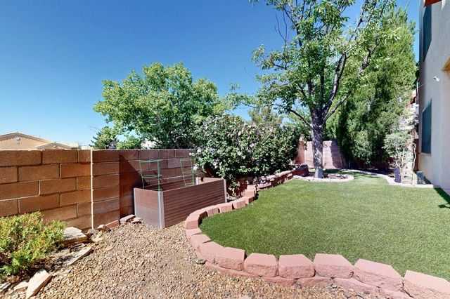 4508 Tres Vistas Road NW, Albuquerque, NM 87120