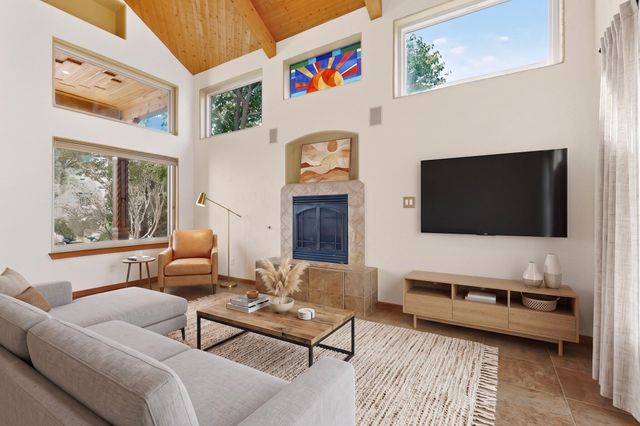 4508 Tres Vistas Road NW, Albuquerque, NM 87120