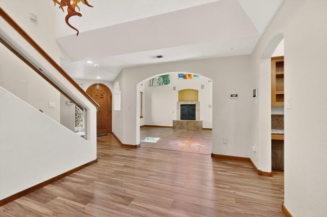 4508 Tres Vistas Road NW, Albuquerque, NM 87120