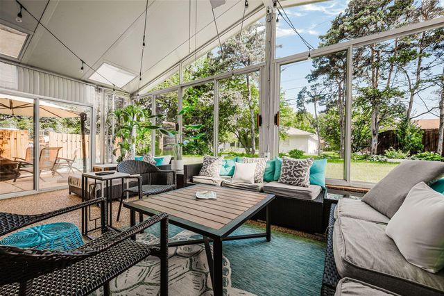 2680 Mitzi Drive, Columbus, OH 43209