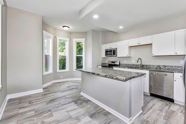 4703 Stewart Avenue, Cincinnati, OH 45227