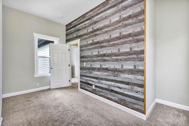 4703 Stewart Avenue, Cincinnati, OH 45227