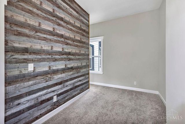 4703 Stewart Avenue, Cincinnati, OH 45227