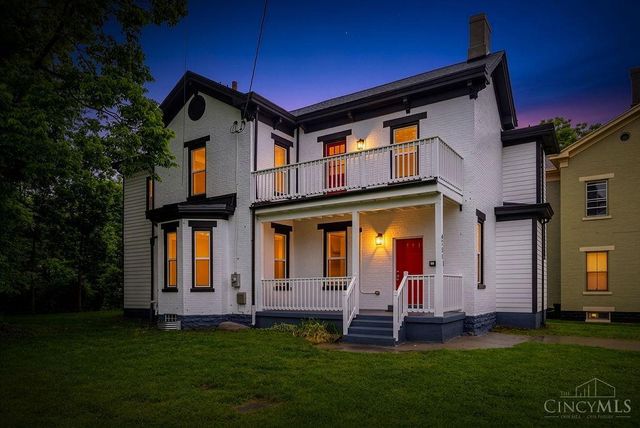 4703 Stewart Avenue, Cincinnati, OH 45227