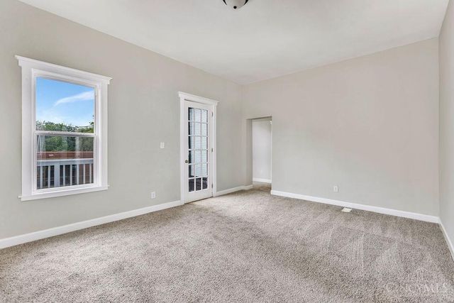 4703 Stewart Avenue, Cincinnati, OH 45227