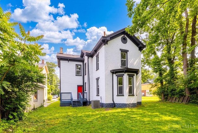 4703 Stewart Avenue, Cincinnati, OH 45227