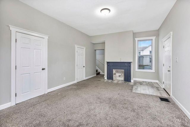 4703 Stewart Avenue, Cincinnati, OH 45227