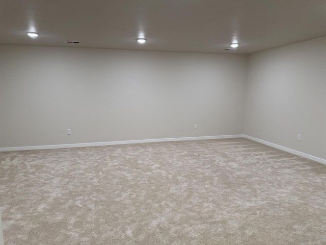 1432 CROSSROADS DRIVE, De Pere, WI 54115