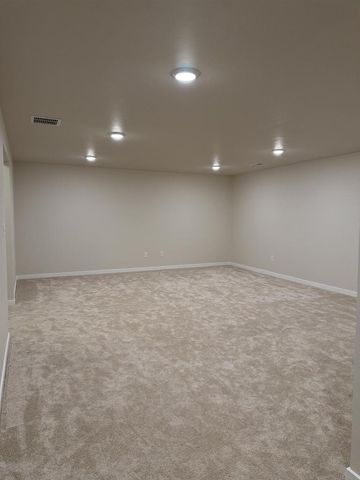 1432 CROSSROADS DRIVE, De Pere, WI 54115