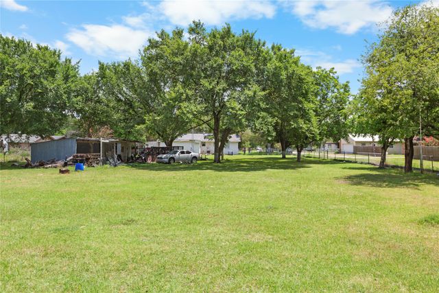 5002 Meyers Lane, Waco, TX 76705
