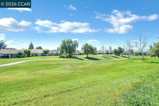 416 Stephens Dr, Brentwood, CA 94513