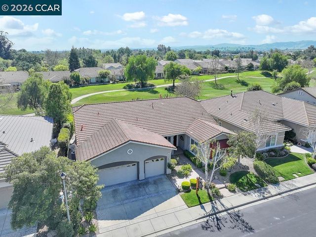 416 Stephens Dr, Brentwood, CA 94513