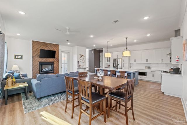 13853 Red Drum Ct, Pensacola, FL 32507