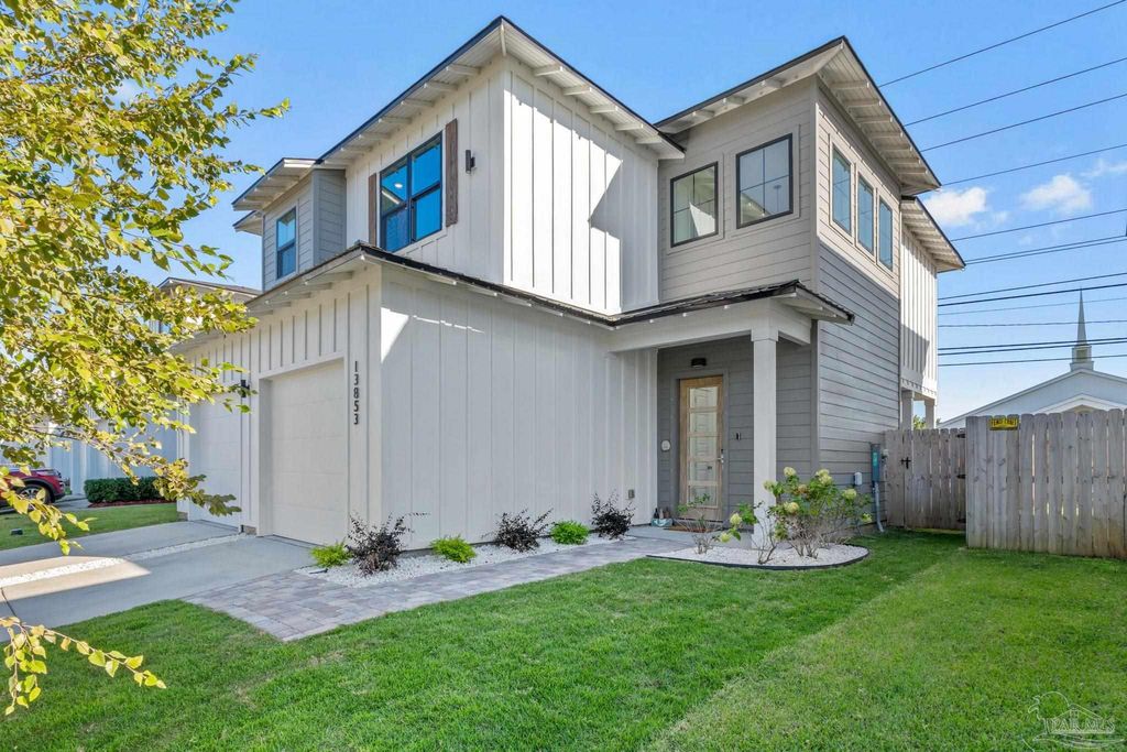 13853 Red Drum Ct, Pensacola, FL 32507