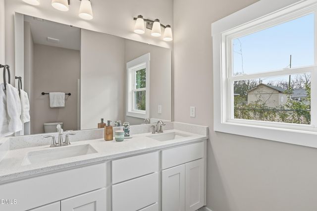 1006 N Center Street, Goldsboro, NC 27530