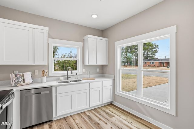 1006 N Center Street, Goldsboro, NC 27530