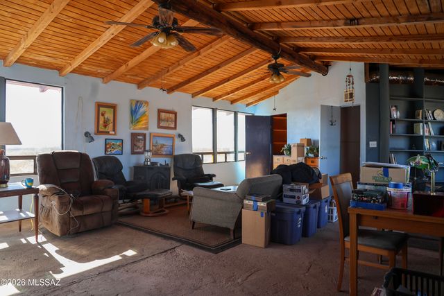 5555 E Singing Arrow Lane, Willcox, AZ 85643