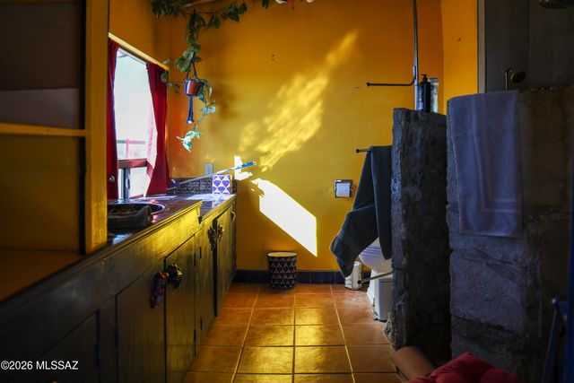 5555 E Singing Arrow Lane, Willcox, AZ 85643