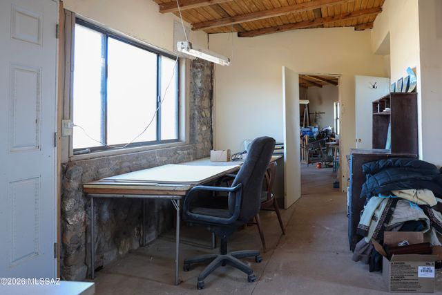 5555 E Singing Arrow Lane, Willcox, AZ 85643