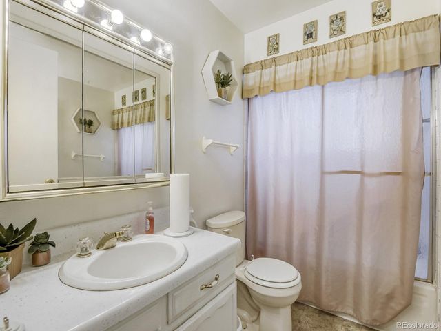 359 N 16th Avenue, Brighton, CO 80601