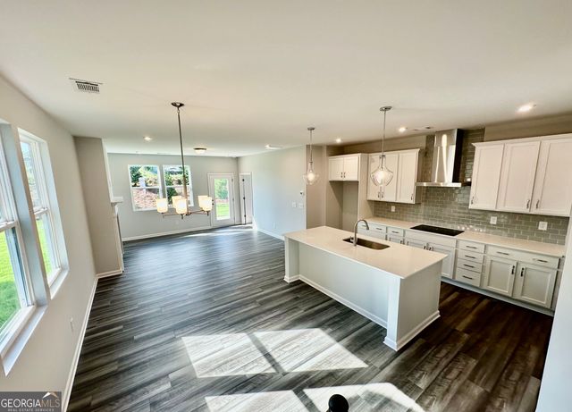 4446 Buttonwood Lane, Lilburn, GA 30047