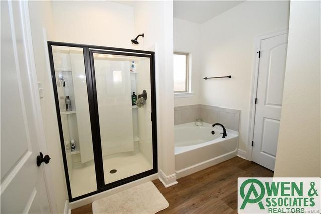 3299 Fairwood Lane, Lake Charles, LA 70607