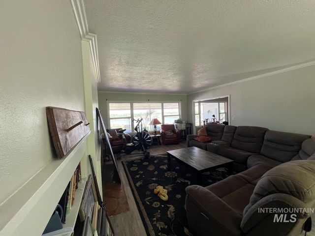 11700 W Chinden Ridge Dr, Boise, ID 83714