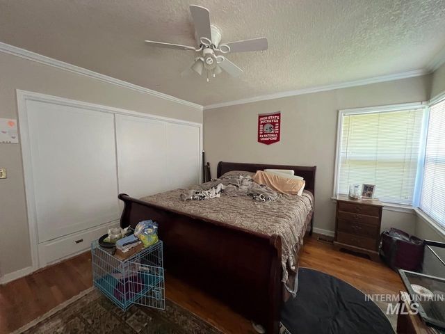 11700 W Chinden Ridge Dr, Boise, ID 83714