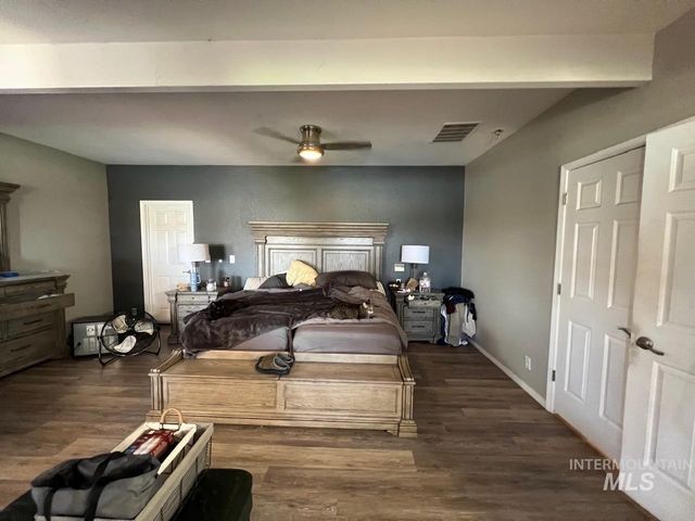 11700 W Chinden Ridge Dr, Boise, ID 83714