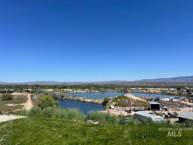 11700 W Chinden Ridge Dr, Boise, ID 83714