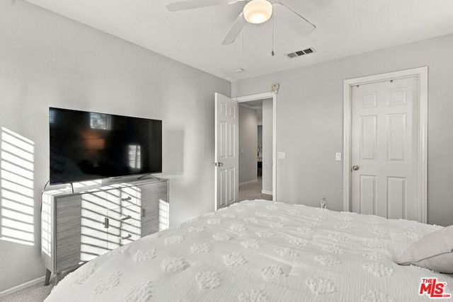 21155 Lone Star Way, Santa Clarita, CA 91390