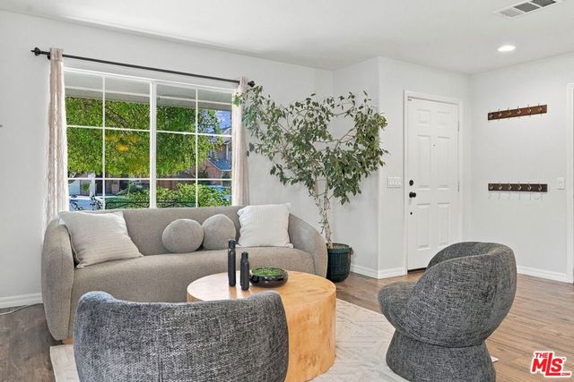 21155 Lone Star Way, Santa Clarita, CA 91390