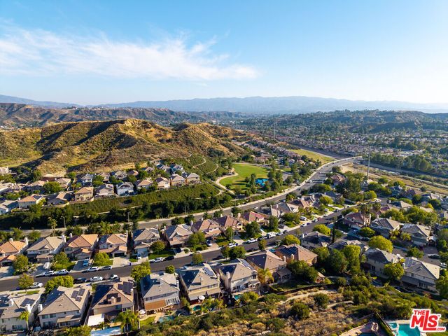 21155 Lone Star Way, Santa Clarita, CA 91390
