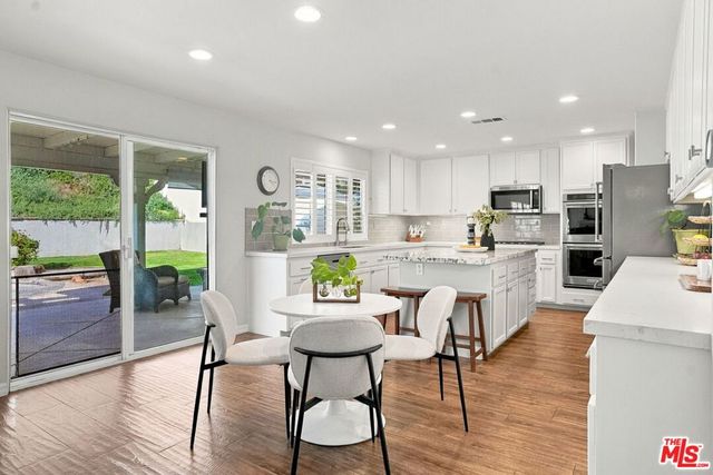 21155 Lone Star Way, Santa Clarita, CA 91390