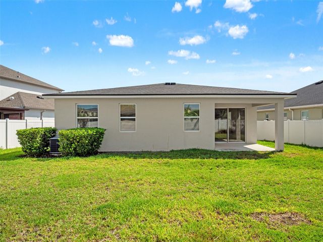 9008 EXPLORATION AVENUE, Orlando, FL 32832