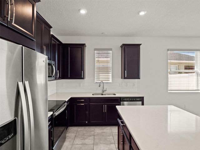 9008 EXPLORATION AVENUE, Orlando, FL 32832