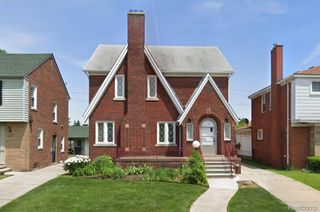 8268 Sorrento Street, Detroit, MI 48228