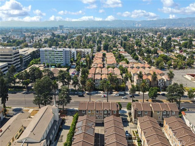 14665 Sherman Way, Van Nuys, CA 91405