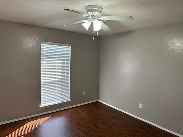 5500 RAGAN Drive, The Colony, TX 75056