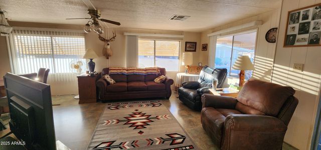 2501 W Wickenburg Way W 140, Wickenburg, AZ 85390