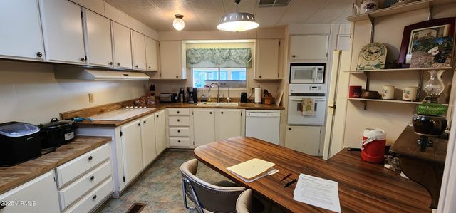 2501 W Wickenburg Way W 140, Wickenburg, AZ 85390