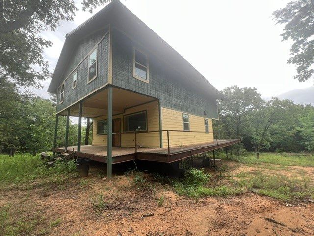 924 The Oil Road, Gainesville, TX 76240