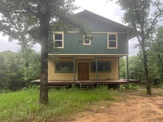 924 The Oil Road, Gainesville, TX 76240