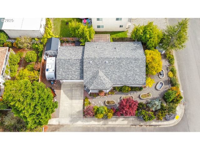 693 FILLMORE St, Coos Bay, OR 97420