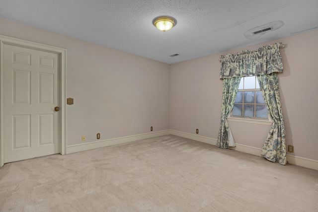 8345 Heron Circle, Ooltewah, TN 37363