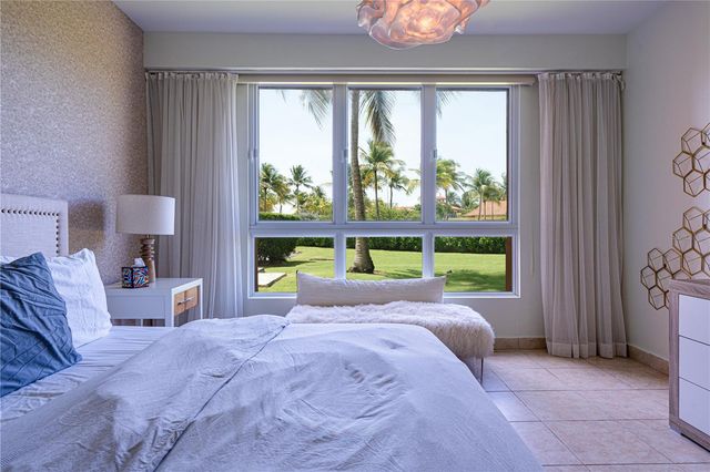 100 OCEAN DRIVE 114, Humacao, PR 00791