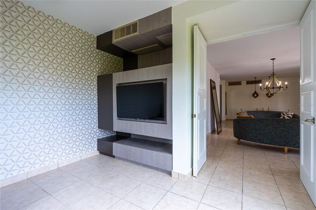 100 OCEAN DRIVE 114, Humacao, PR 00791